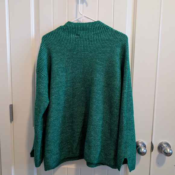 LOFT Vibrant Green Turtleneck Sweater - Picture 5 of 6